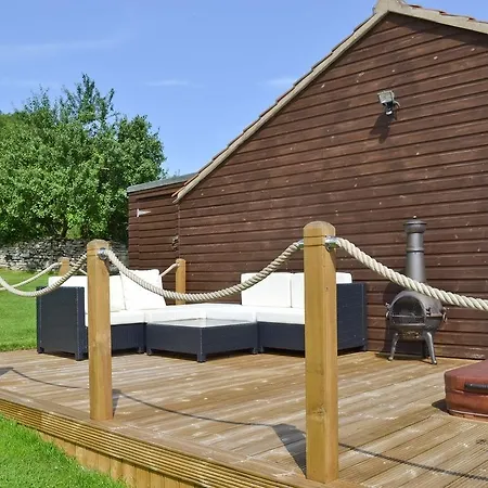 Chestnut Cottage *